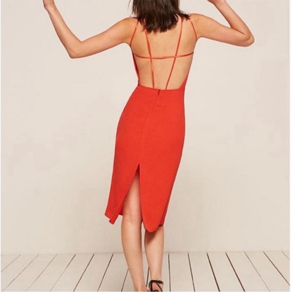 Reformation - Sanibel Dress Size: 8 - Picture 11 of 11